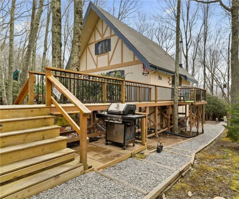 Mtn house •Hot Tub • Firepit • | 5BR 3BA w/ AC - Image 1