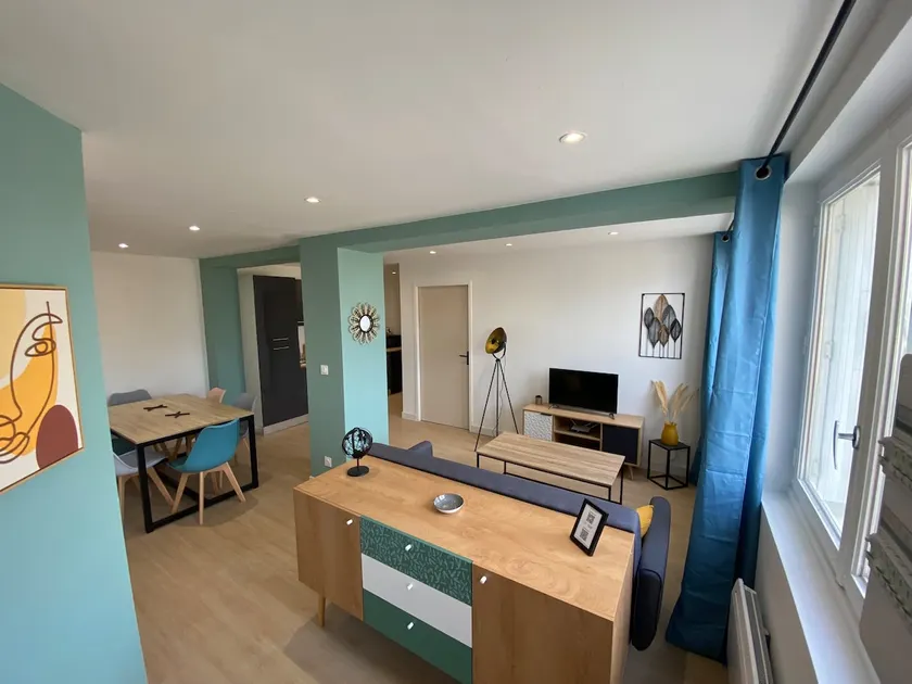 Family 2-bedroom apartment on the ground floor overlooking the courtyard - Image 1