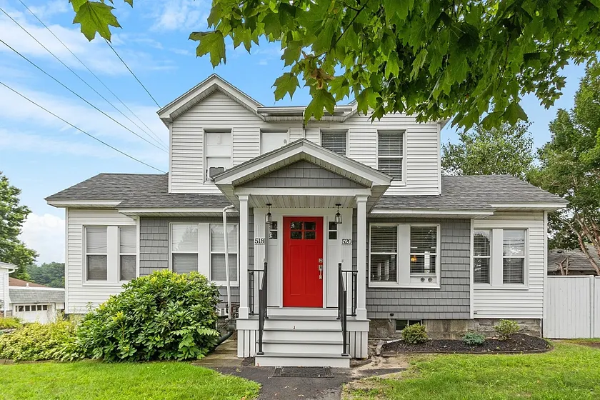 Family-Friendly Townhouse on the Merrimack River - Image 1