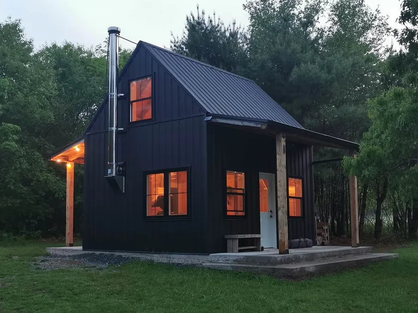 Twin Oaks Cabin - Image 1