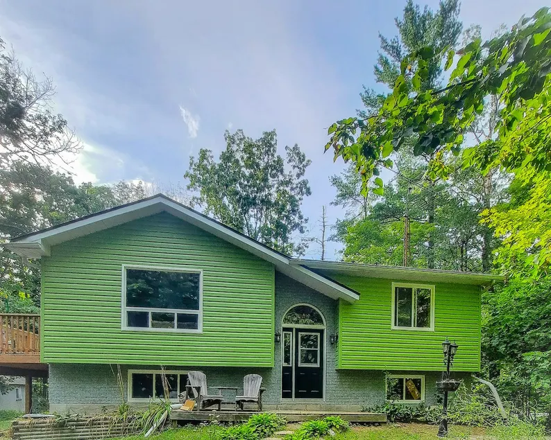 Kawartha Forest Spa Cottage w/ Hot Tub & Sauna - Image 1