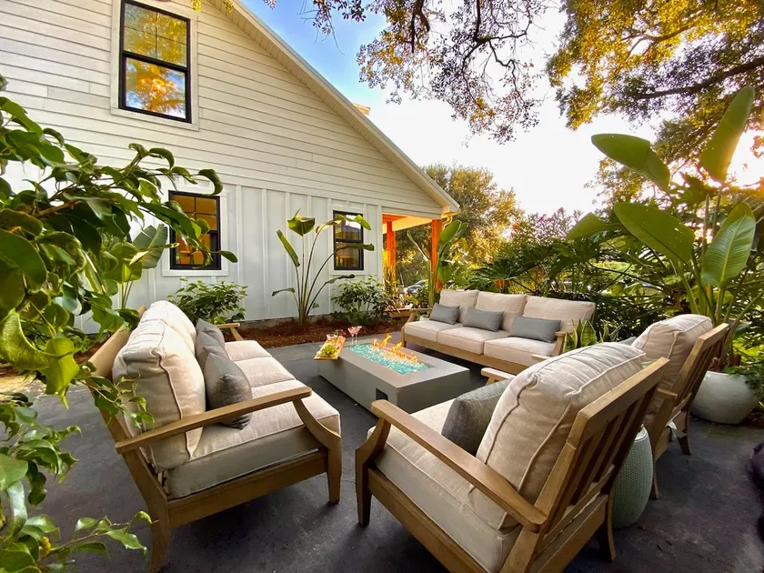 Luxe Boutique Bungalow w/ Spa/Fire Pit/Golf Cart - Image 1
