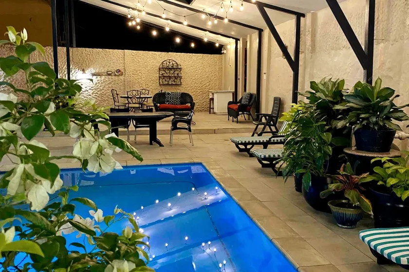 Perfect location/ Pool - White Sand Apt - Image 1
