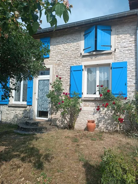 Country house - Image 1