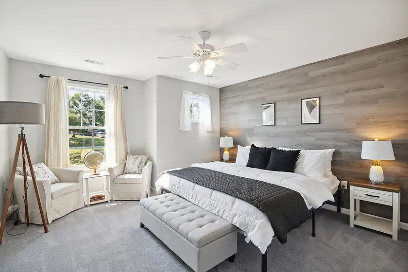Stylish & Cozy Getaway in Historic Culpeper - Image 1