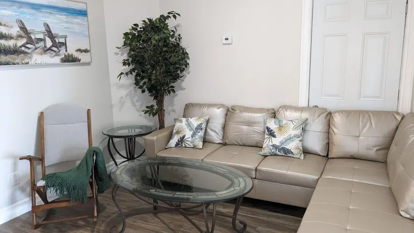 Ocean-front Bay Bulls Apartment (No fees!) - Image 1