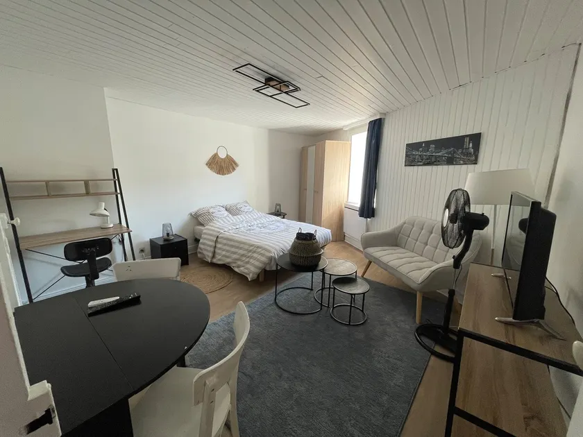 Ourson – cozy apartment in the heart of the city - Image 1
