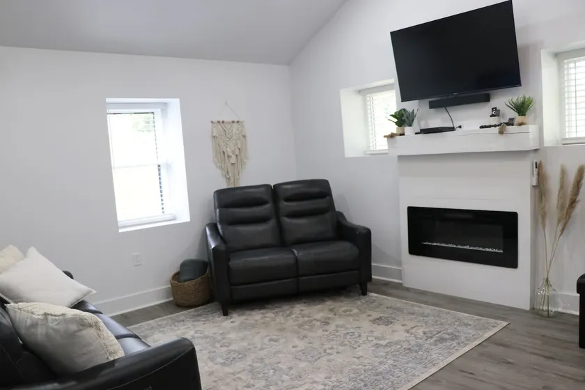 Cozy Haven - Image 1