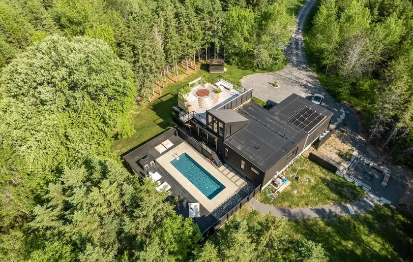 Welcome to Misfit Manor! w/ Pool & Hot Tub! - Image 1