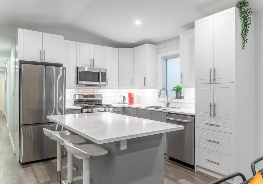 Centrally located 4BR, 2B Home - Image 1