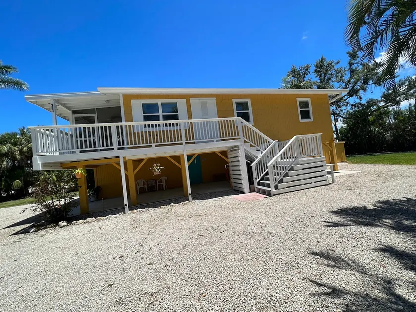 Offshore Oasis Cottage - Image 1