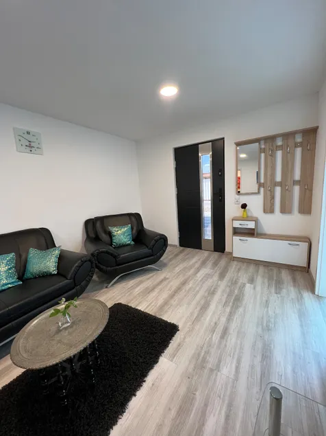 First floor apartment - Image 1