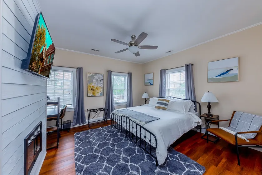 Amazing 3 BR House | Downtown New Bern | Sleeps 8 - Image 1