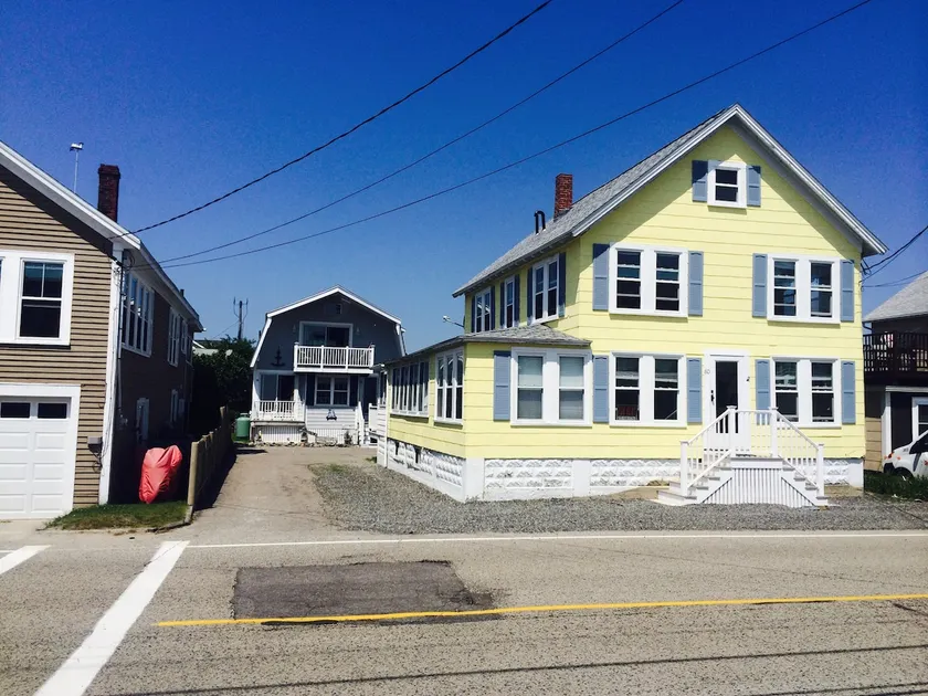 Across the street from the beach. Ocean views - Image 1
