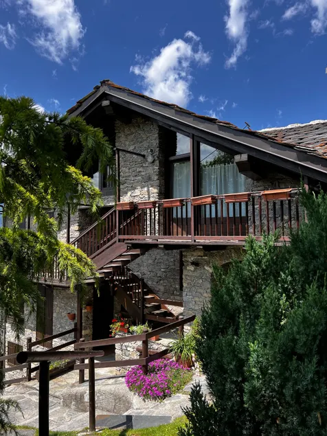 Chalet Cheverel (AO) - Image 1