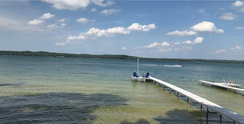 The Canary Cottage - Private Lakefront - Image 1