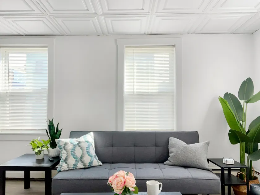 Bright 2BR by Boston Waterfront - Image 1