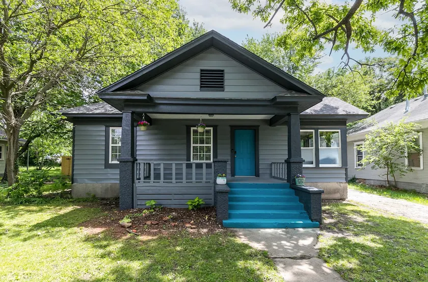 Newly Renovated Bungalow in North Springfield - Image 1