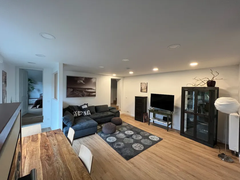 3-bedroom apartment • Terrace • Parking spaces - Image 1