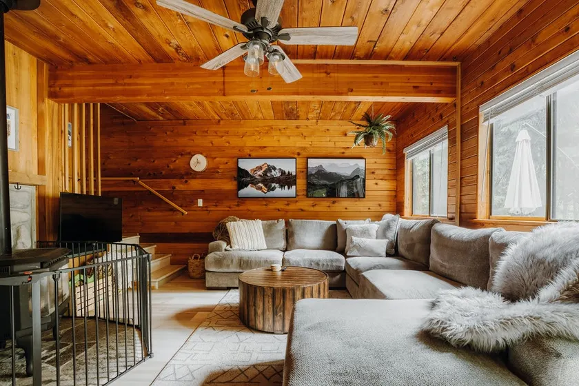 Zen Hideaway | Fiber | EV | King bed | Pet | Baker - Image 1
