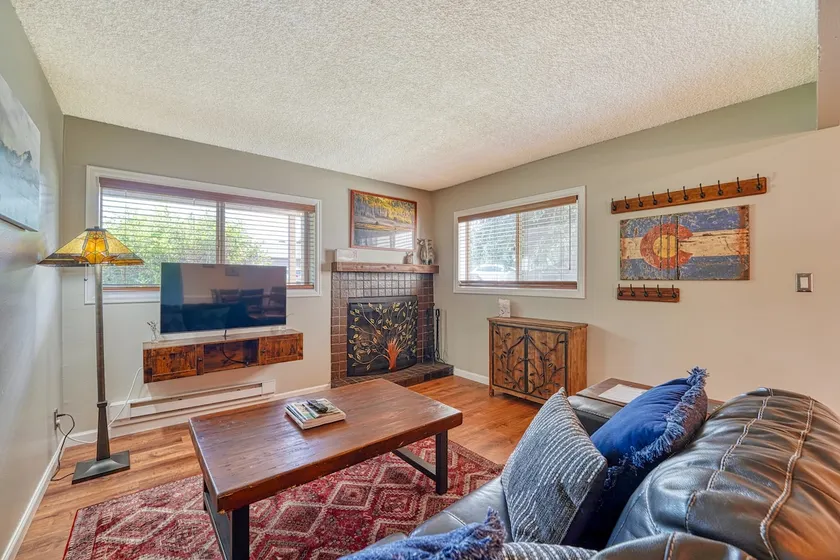 Riverfront Family Friendly Ski Condo - Image 1