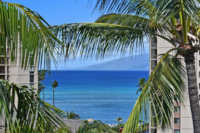 Kahana Ocean Views Near Beaches and Restaurants - Image 1