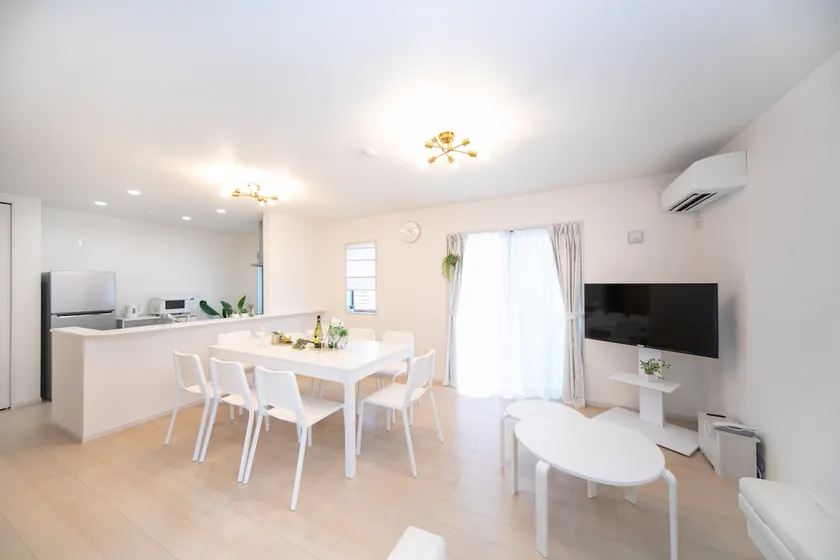 Accommodates 10 people, 5 minutes from Nagashima Spa Land! Nagashima 2, a newly built two-story house in Nagashima - Image 1