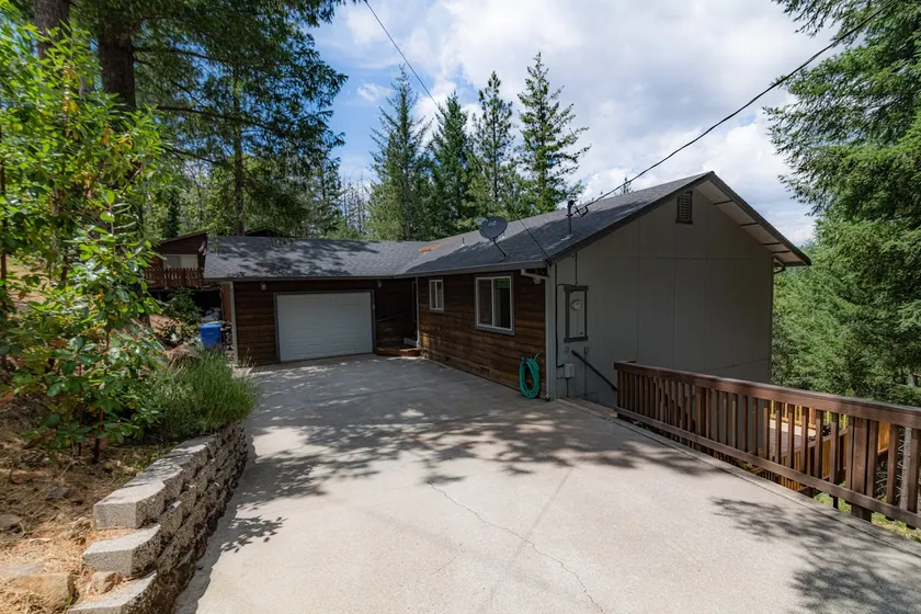 Cobb Mountain Chalet Main House - Image 1