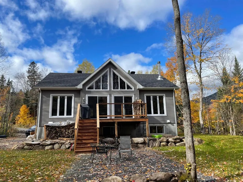 Luxurious Swiss chalet in the mountains - Image 1