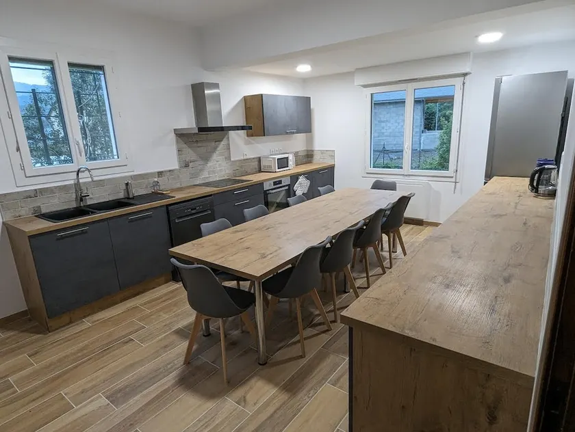 Renovated house in Laruns - Image 1