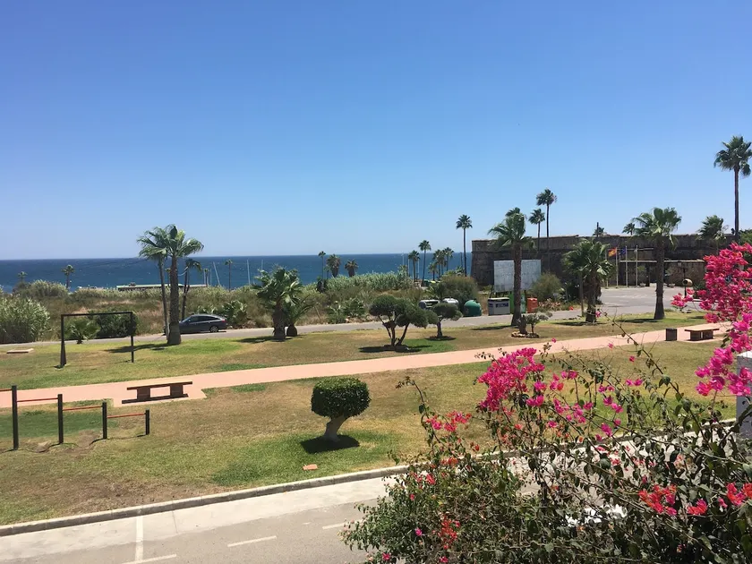 Palm Beach Apartment in La Duquesa - Image 1