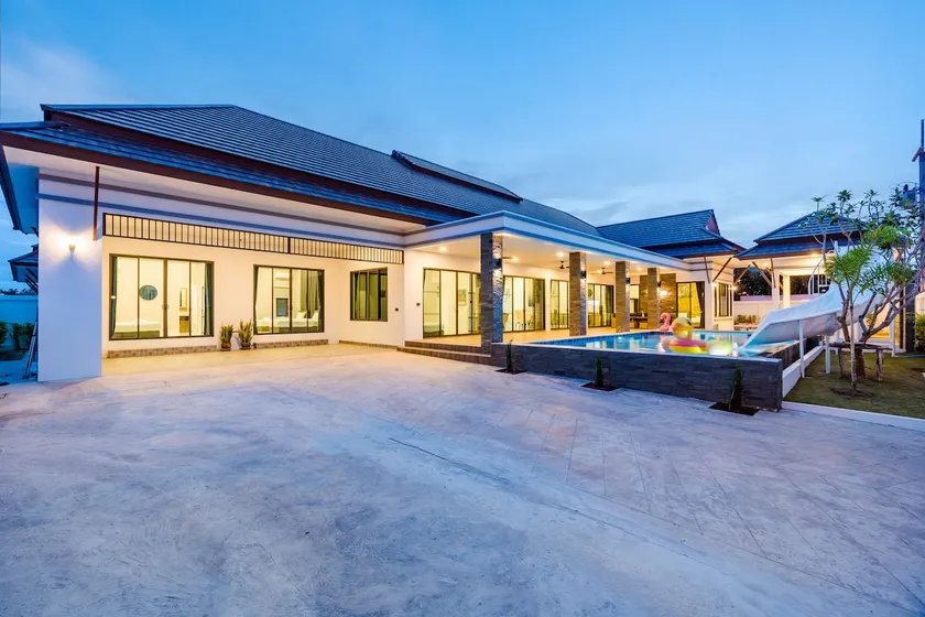 Viento Pool Villa Huahin 6 ห้องนอน - Image 1