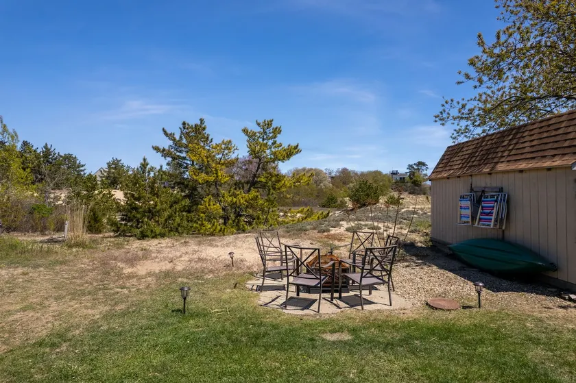 2 Apts, 6BR, Walk 2 Beach, Fire Pit - Image 1