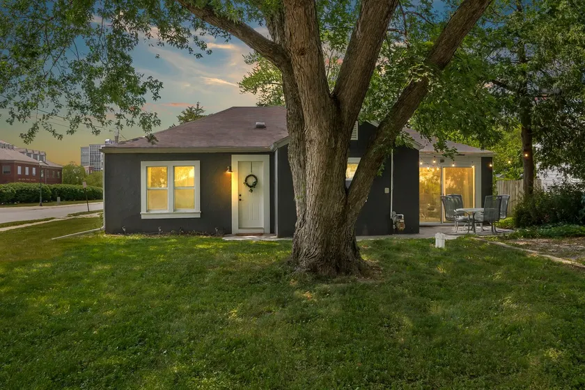 Ohana House, Location! Close to all things U of IA - Image 1