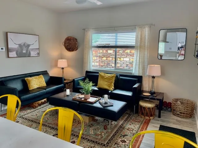 Desert Foothills Home w/Queen Bed & W&D Cold A/C - Image 1