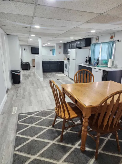 2 Bedroom GET AWAY Apartment - Image 1