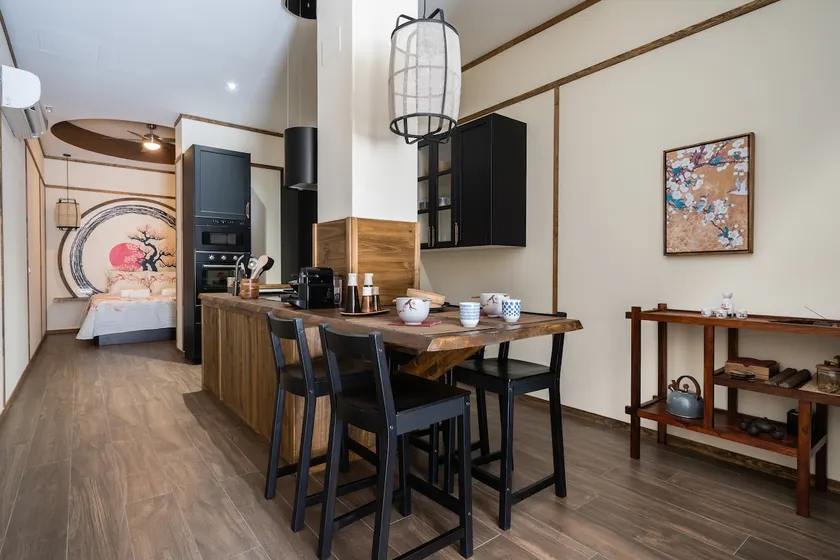 Guest Favorite Apartments, Le Japona Apartment. - Image 1