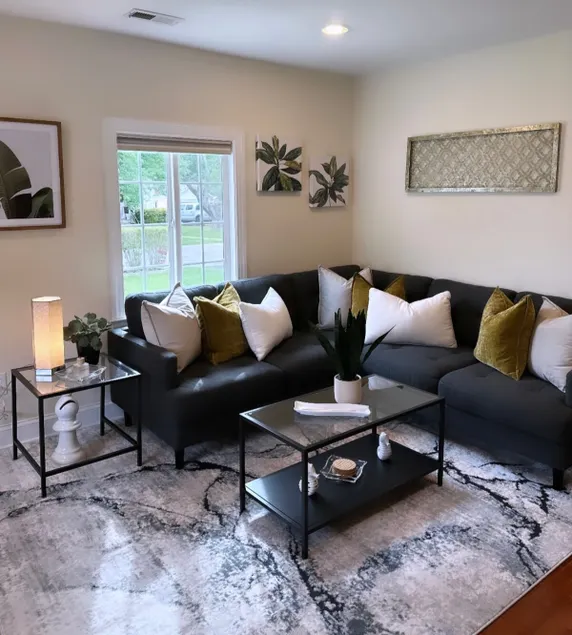 Cozy getaway in the Pine Barrens - Image 1