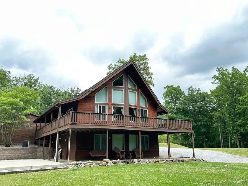 Orrstown Trout Run Lodge - Image 1
