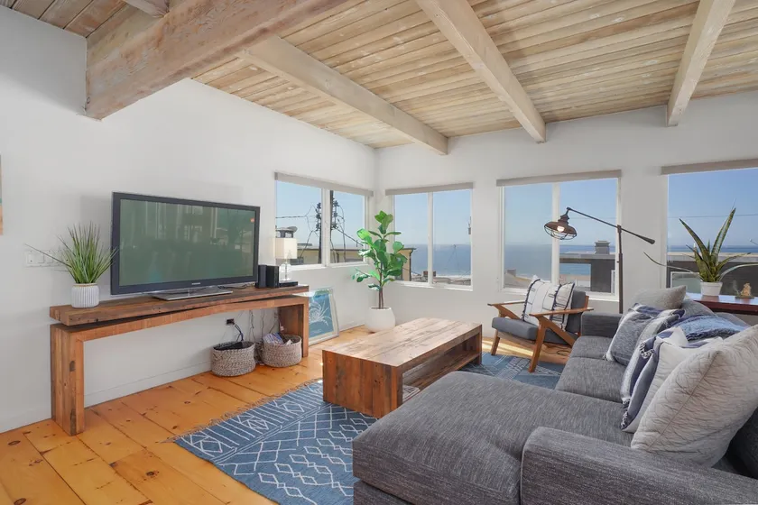 MB Beach Loft · Malibu to Catalina Views - Image 1