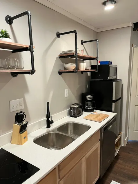 The Studio @ Downtown Getaway - Image 1