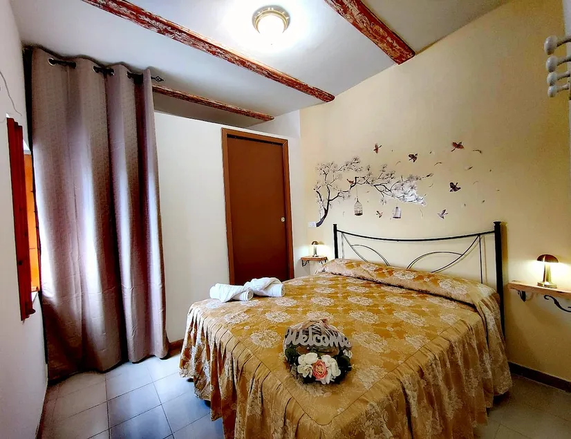 Tourist apartment with 2 bedrooms - Image 1