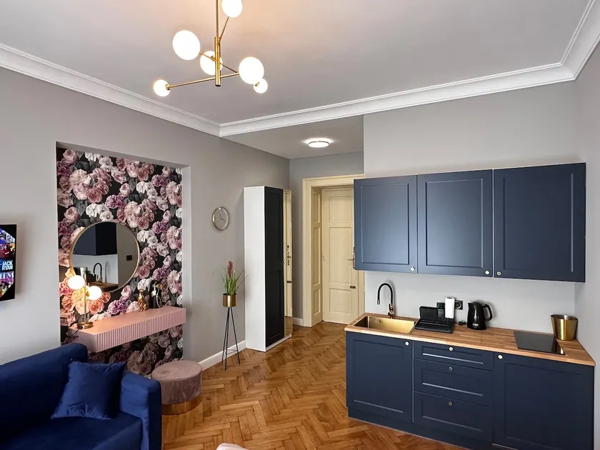The Spiski Palace - Studio with AC and Smart TV - Image 1
