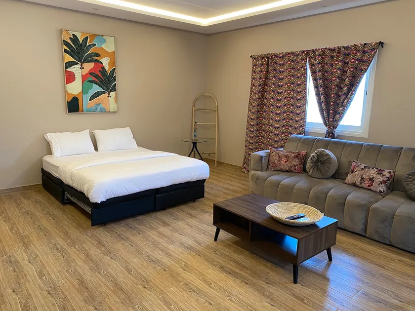 Al Khaldiyyah Nights 1 (self check-in available) - Image 1