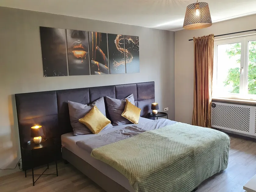 * Like @ home * 52 m² * Netflix - Image 1