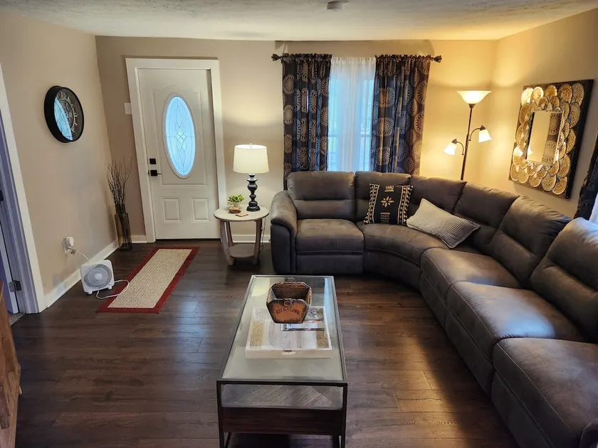 Escape to Heart of Finger Lakes! - Image 1