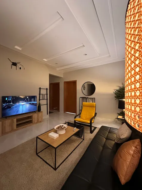 Contemporary style apartment - Self check-in 7 - Image 1