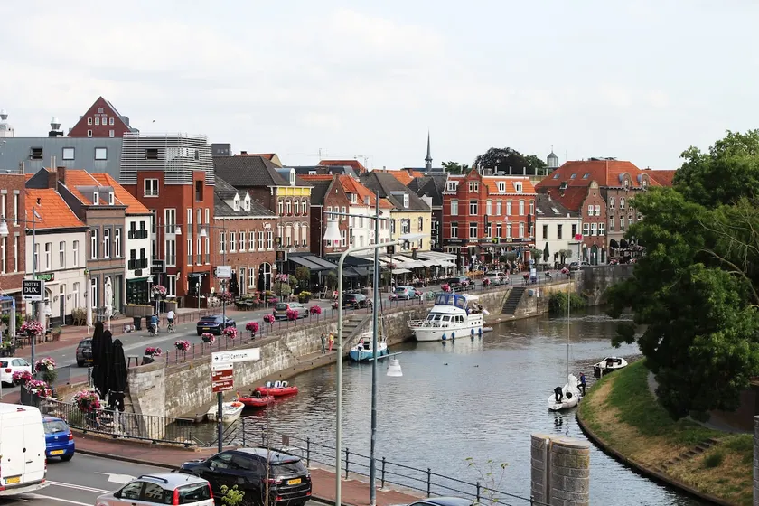 Modern Studio & Apartment Roermond - Image 1