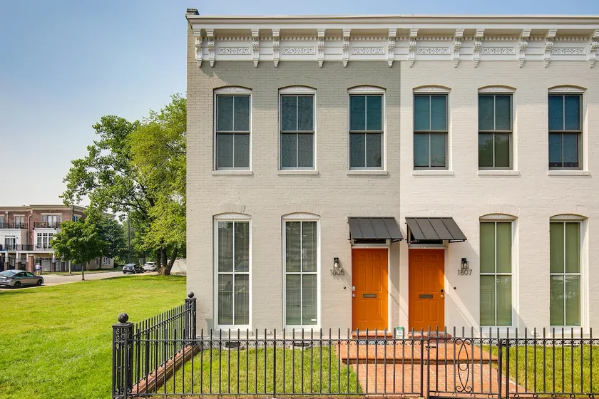 Nicely renovated 3 bed 3 bath - Image 1