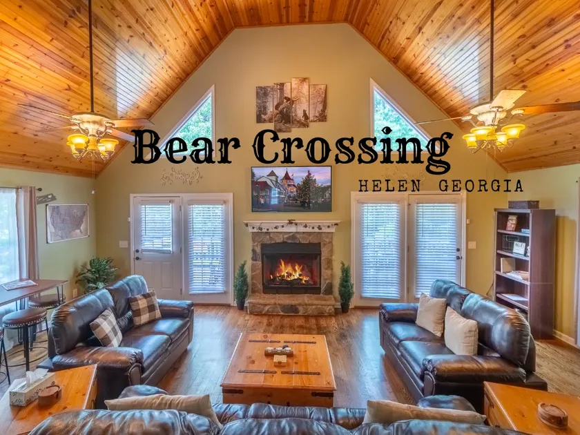 Bear Crossing -Private home-Hot Tub-Games- Cozy - Image 1